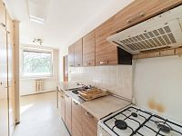 Prodej bytu 3+1 / L, 71 m², Běhounková, Praha 5 - Stodůlky - 1 (8 of 20).jpg