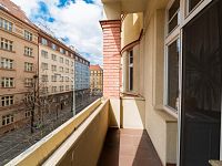 Elegantní a prostorný byt 4+kk po precizní rekonstrukci – Praha 3, Vinohrady - 24.jpg