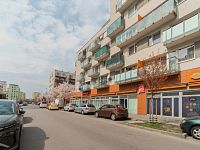 Prodej slunného bytu 2+kk s balkonem a garáži – Rezidence Krásná Hůrka, Praha 5 - Stodůlky - 16.jpg