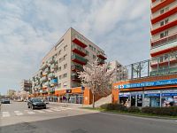 Prodej slunného bytu 2+kk s balkonem a garáži – Rezidence Krásná Hůrka, Praha 5 - Stodůlky - 17.jpg