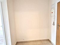 Prodej slunného bytu 2+kk s balkonem a garáži – Rezidence Krásná Hůrka, Praha 5 - Stodůlky - 6.3.jpg