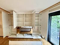 Pronájem bytu 1+kk 51 m² v ulici Křížíkova, Praha 8 - 5.jpeg