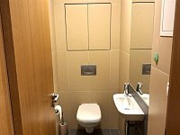 Pronájem bytu 1+kk 51 m² v ulici Křížíkova, Praha 8 - 9.jpeg