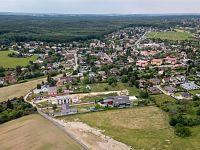 Stavební pozemek 906 m² s kompletními sítěmi, ul. V Dubinách, Nové Jirny - 7.jpg