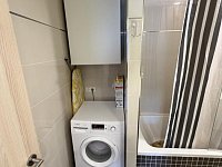 Světlý a moderní byt 3+kk s lodžií, garáží a sklepem – Praha 5, Stodůlky - 12.jpg