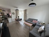 Světlý a moderní byt 3+kk s lodžií, garáží a sklepem – Praha 5, Stodůlky - 2.jpg
