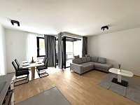 K pronájmu moderní světlý byt o dispozici 3kk a výměře 82m² v ulici Hartigova - 11.jpeg
