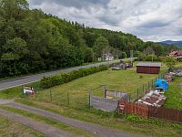 Stavební pozemek 599 m² v Petrově nad Desnou – klidné bydlení pod Jeseníky - DJI_20260520152815_0143_D.jpg