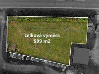 Stavební pozemek 599 m² v Petrově nad Desnou – klidné bydlení pod Jeseníky