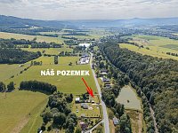 Stavební pozemek 599 m² v Petrově nad Desnou – klidné bydlení pod Jeseníky - VYZNAČENÝ POZEMEK.jpg