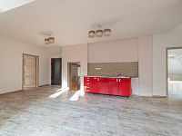 Prostorný dům s apartmány a podnikatelským potenciálem v srdci přírody – Těšíkov - B80A6490.jpg