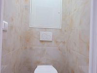 Pronájem bytu 3+1, 78 m², po rekonstrukci, balkon, centrum Mohelnice - toaleta