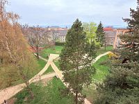 Pronájem bytu 3+1, 78 m², po rekonstrukci, balkon, centrum Mohelnice - výhled z bakonu