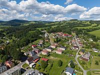 Světlý byt 2+1 s potenciálem ve Starém Městě pod Sněžníkem - DJI_20260608160717_0257_D.jpg