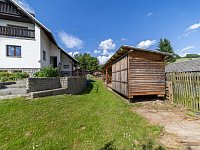 Velkorysý dům s potenciálem vícegeneračního bydlení i rekreace v srdci Velkých Losin - Část zahrady