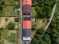 Rodinný dům 4+1 s pozemkem 1 029 m², garáží, sklepem a velkou půdou | Břidličná - Pohled z ptačí perspektivy