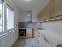 Byt 3+1 po kompletní rekonstrukci, balkon, krásný výhled | Krchleby - kuchyně I.jpg