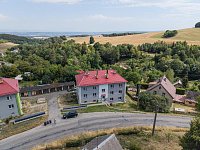 Byt 3+1 po kompletní rekonstrukci, balkon, krásný výhled | Krchleby - pohled z ptačí perspektivy I.jpg